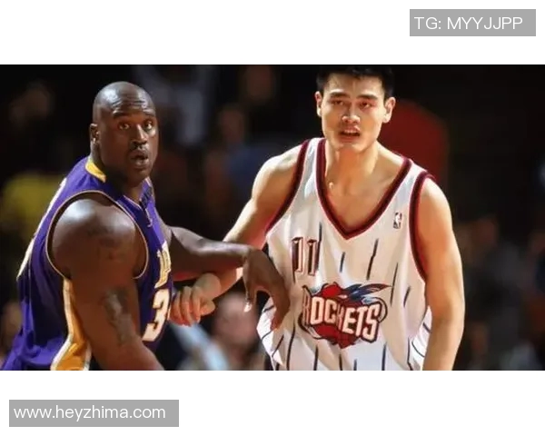 史密斯与姚明的NBA传奇对决与友谊背后的故事解析