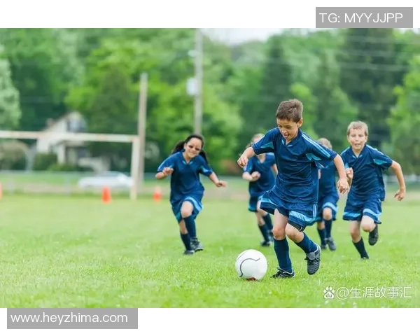 从小热爱足球的明星们如何在绿茵场上追逐梦想 从小热爱足球的明星们如何在绿茵场上追逐梦想